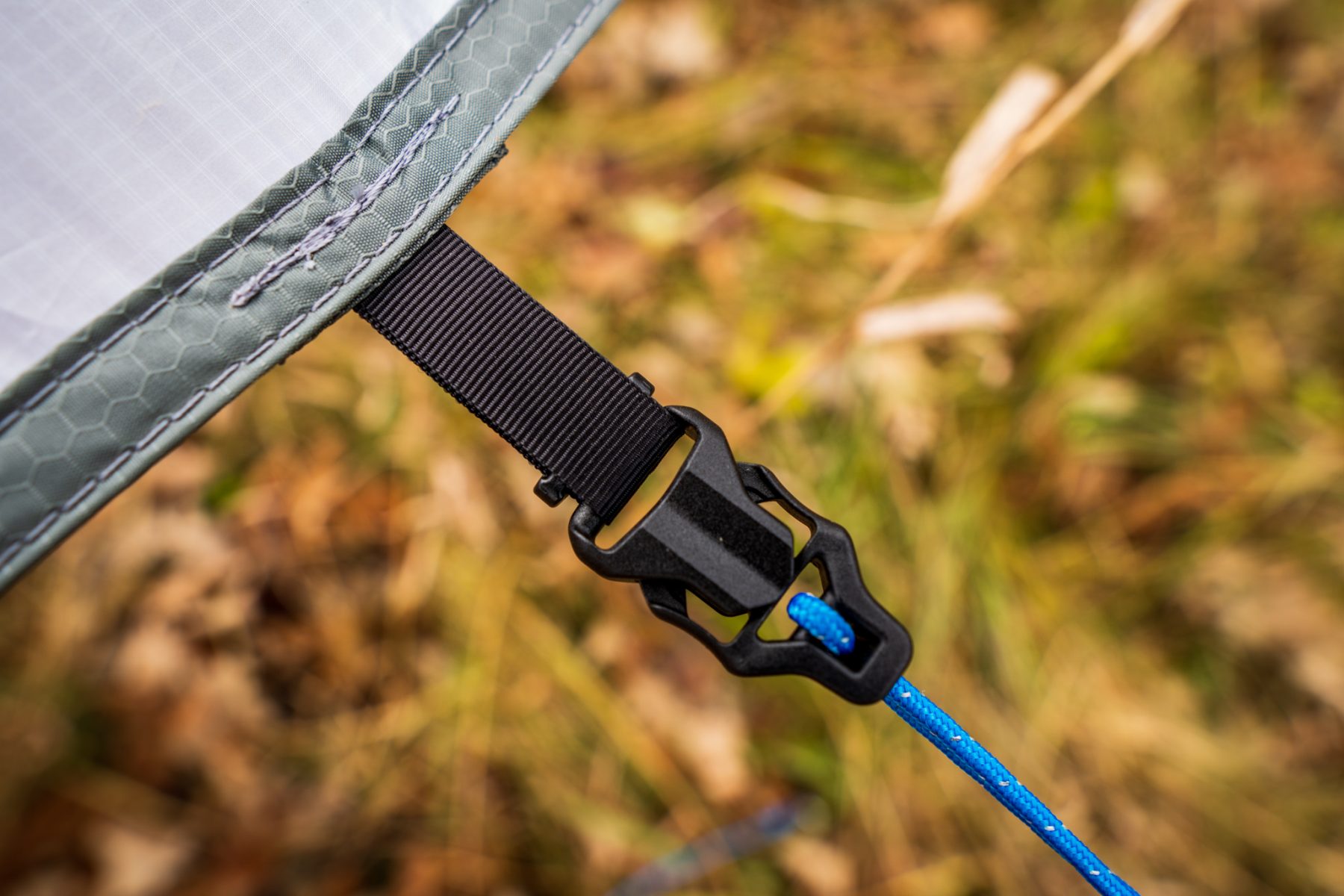 Shelter clip-in adjustable ropes