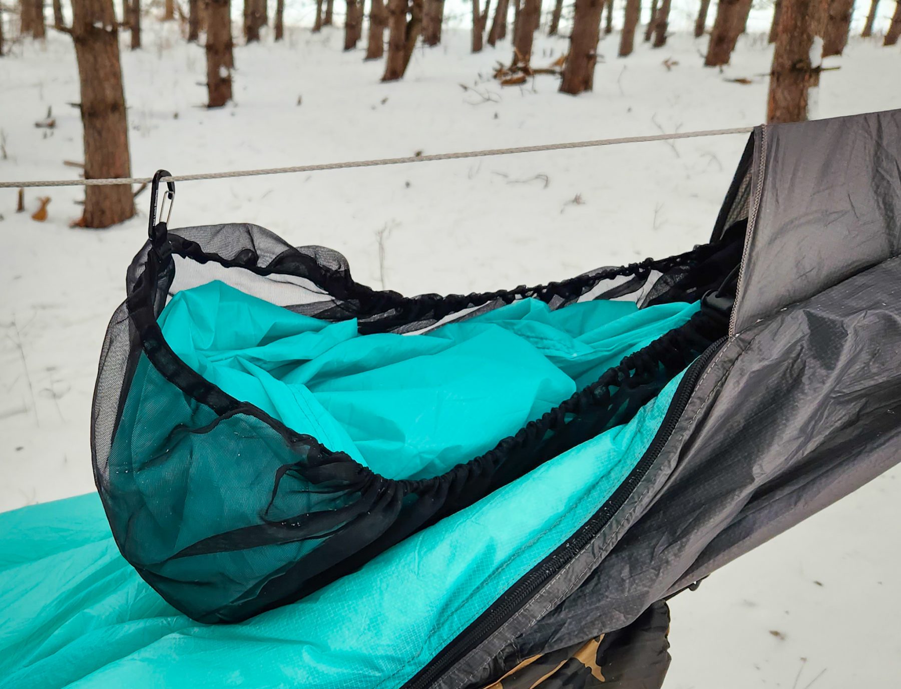 Corner Pocket Hammock Storage